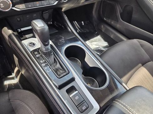 Used 2024 Nissan Altima 2.5 SV w/ SV Premium Package FWD image 25