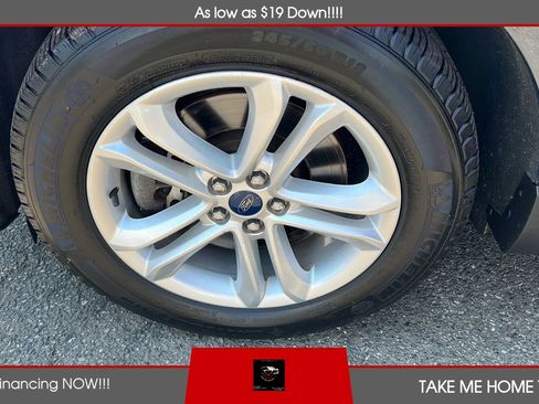 Used 2019 Ford Edge SEL w/ Equipment Group 201A AWD/4WD image 24