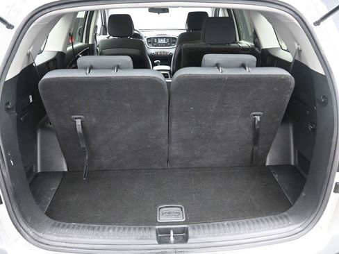 Used 2016 Kia Sorento LX image 23
