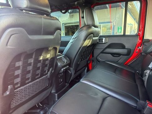 Used 2021 Jeep Wrangler Unlimited Rubicon 4xe w/ Cold Weather Group image 15