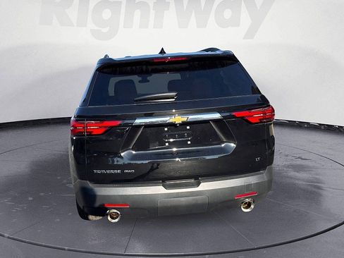 Used 2023 Chevrolet Traverse LT AWD/4WD image 4