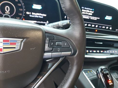 Used 2023 Cadillac Escalade ESV Premium Luxury AWD/4WD image 28
