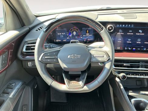 Certified 2026 Chevrolet Traverse RS w/ LPO, Floor Liner Package AWD/4WD image 11