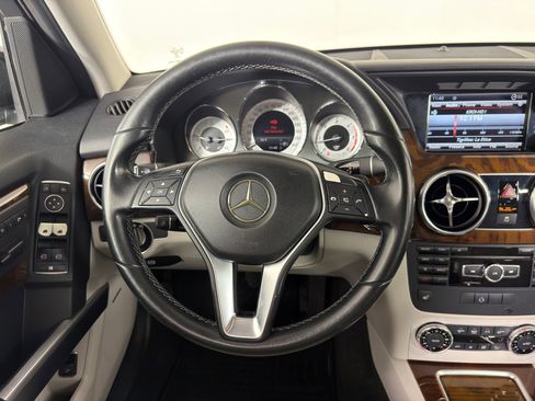 Used 2015 Mercedes-Benz GLK 250 BlueTEC 4MATIC image 15