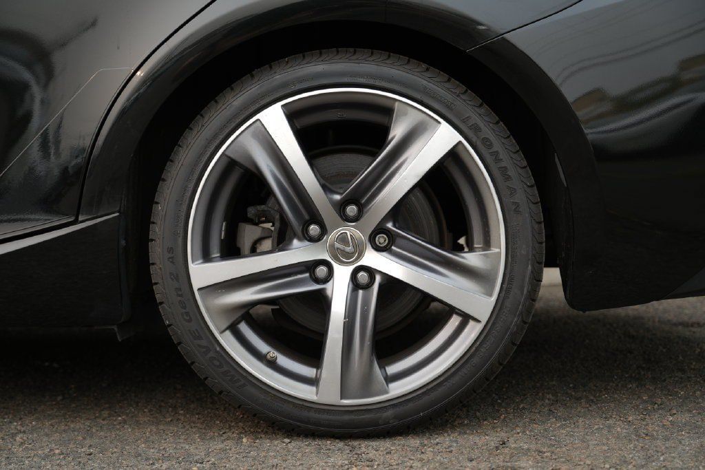 Used 2018 Lexus IS 300 AWD w/ Comfort Package image 14
