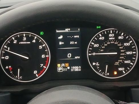 Certified 2025 Subaru Forester Touring AWD/4WD image 9