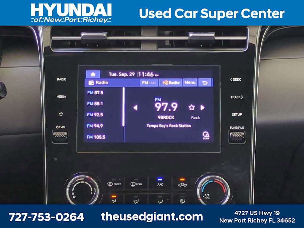 Certified 2024 Hyundai Santa Cruz SE FWD image 18