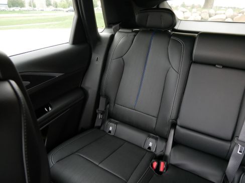Used 2026 Cadillac Lyriq Premium Luxury w/ LPO, Floor Liner Package image 10