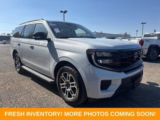 Used 2025 Ford Expedition Active AWD/4WD video 1