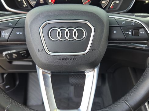 Used 2021 Audi Q3 2.0T Premium Plus AWD/4WD image 23
