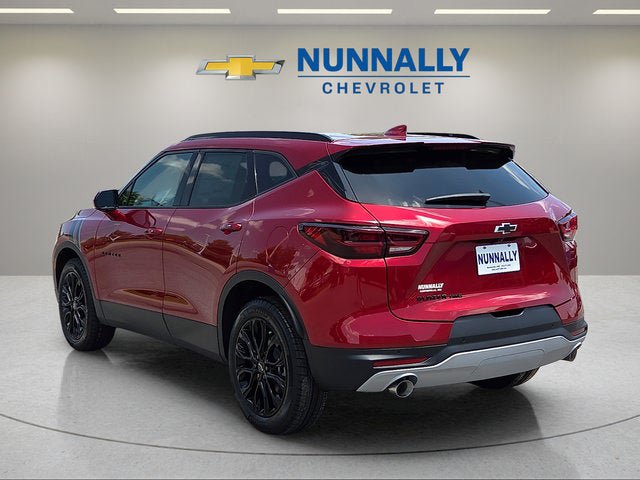 New 2026 Chevrolet Blazer LT w/ LPO, Black Sport Package AWD/4WD image 3