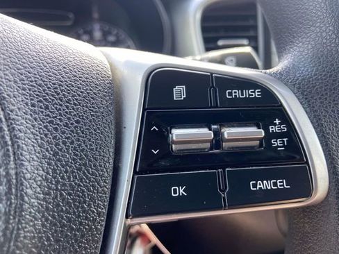 Used 2020 Kia Sorento FWD V6 image 17