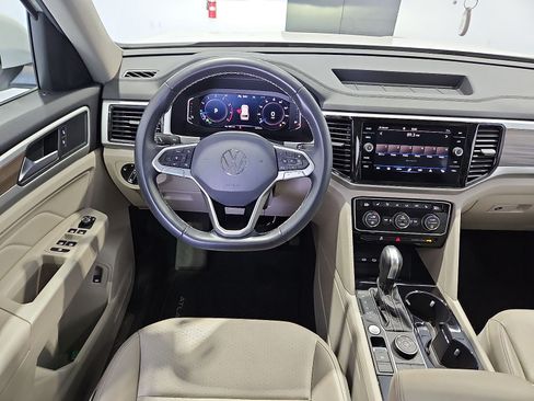 Certified 2023 Volkswagen Atlas SEL AWD/4WD image 14