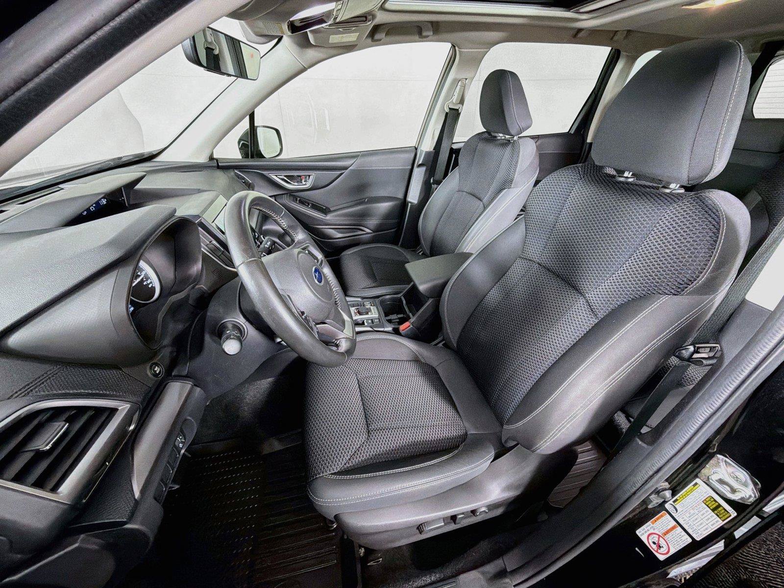 Used 2020 Subaru Forester Premium AWD/4WD image 2