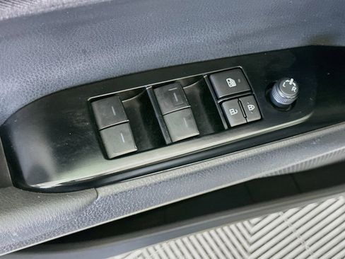 Used 2025 Toyota Camry LE FWD image 15