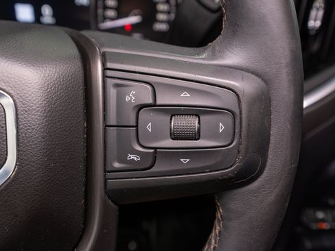 Used 2021 GMC Sierra 1500 AT4 w/ Technology Package AWD/4WD image 31