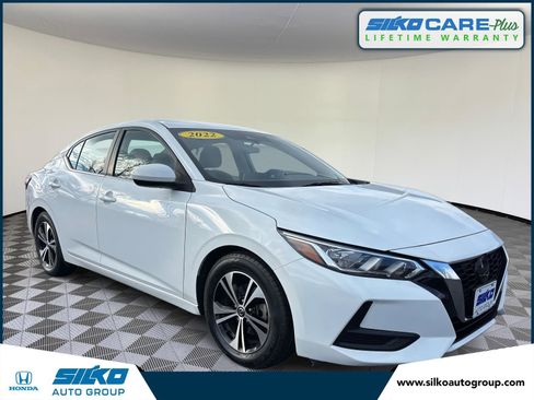 Used 2022 Nissan Sentra SV image 1