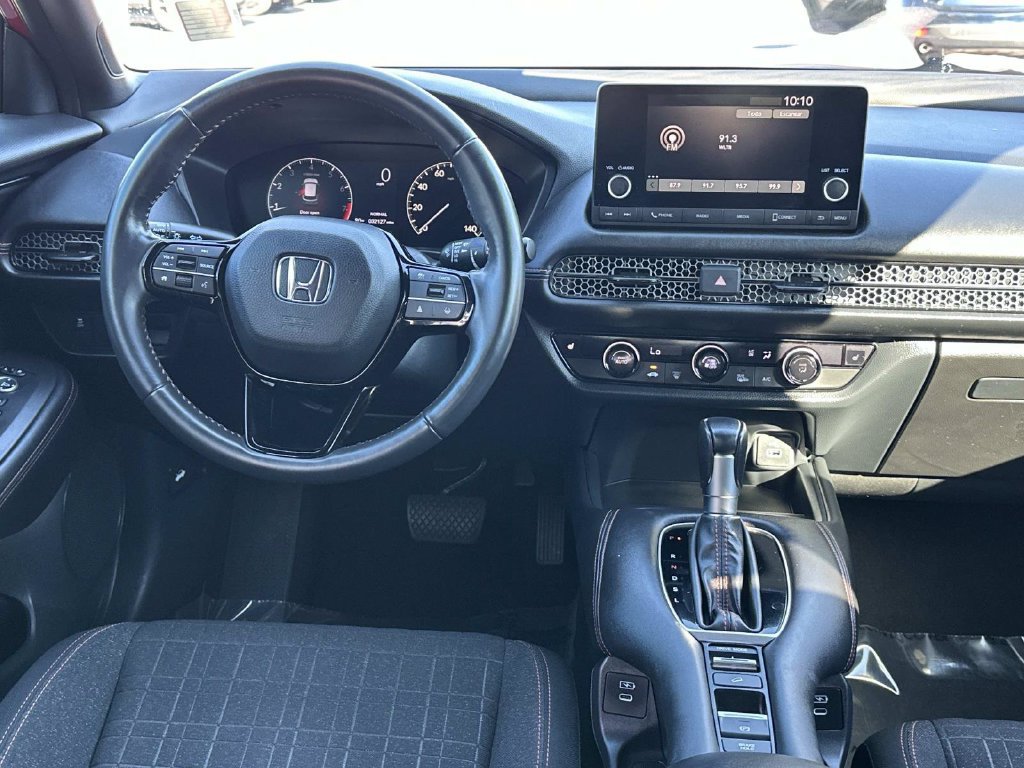 Used 2025 Honda HR-V Sport image 18