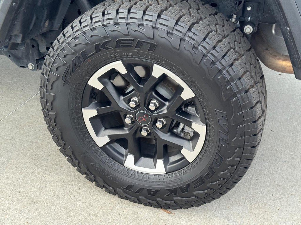 Used 2026 Jeep Gladiator Rubicon AWD/4WD image 7