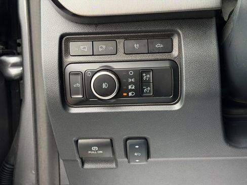 Used 2024 Ford F450 Platinum w/ FX4 Off-Road Package image 52