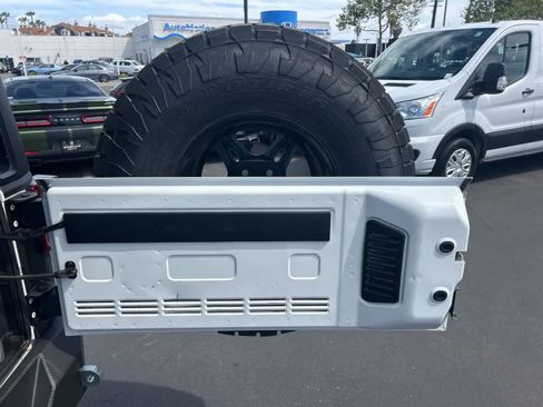 Used 2012 Jeep Wrangler Unlimited Sport image 58