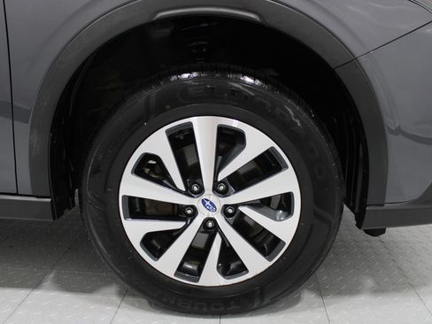 Used 2020 Subaru Outback Premium AWD/4WD image 5