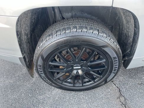 Used 2017 GMC Terrain Denali image 11