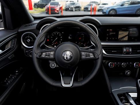 New 2025 Alfa Romeo Stelvio Sprint w/ Veloce Package image 31