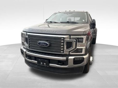 Used 2021 Ford F350 Lariat w/ Lariat Ultimate Package AWD/4WD image 16