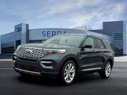 Certified 2023 Ford Explorer Platinum w/ Technology Package