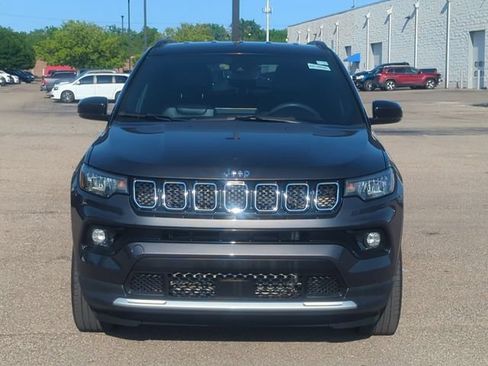 Used 2023 Jeep Compass Limited AWD/4WD image 8