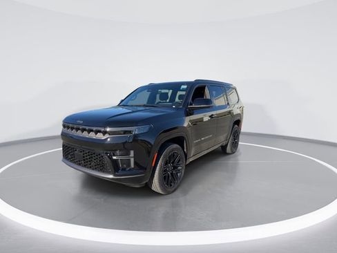 New 2026 Jeep Grand Wagoneer Limited AWD/4WD image 4