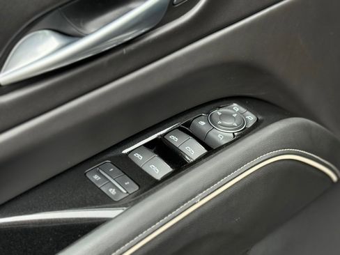 Used 2024 Cadillac Escalade V w/ LPO, ONYX Package AWD/4WD image 11