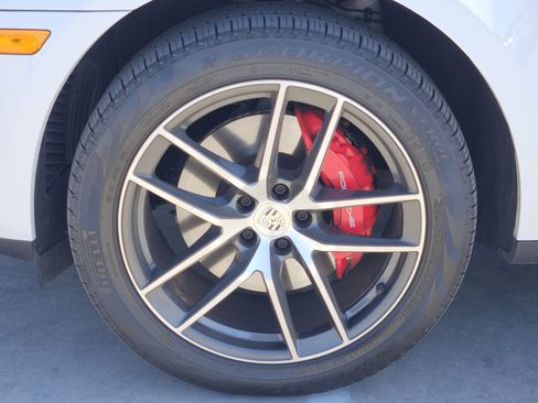 Certified 2026 Porsche Macan S AWD/4WD image 14