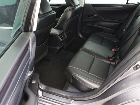 Used 2020 Lexus ES 350 w/ Premium Package FWD image 32