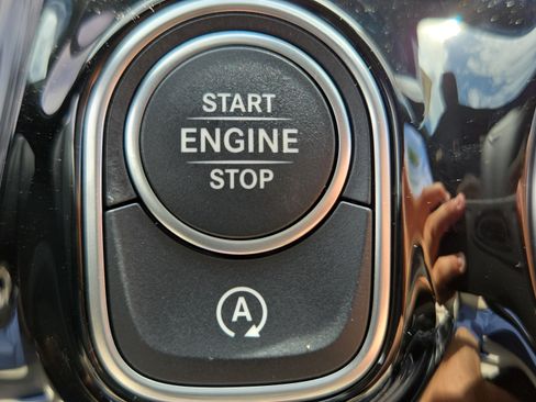 New 2026 Mercedes-Benz GLA 250 image 35
