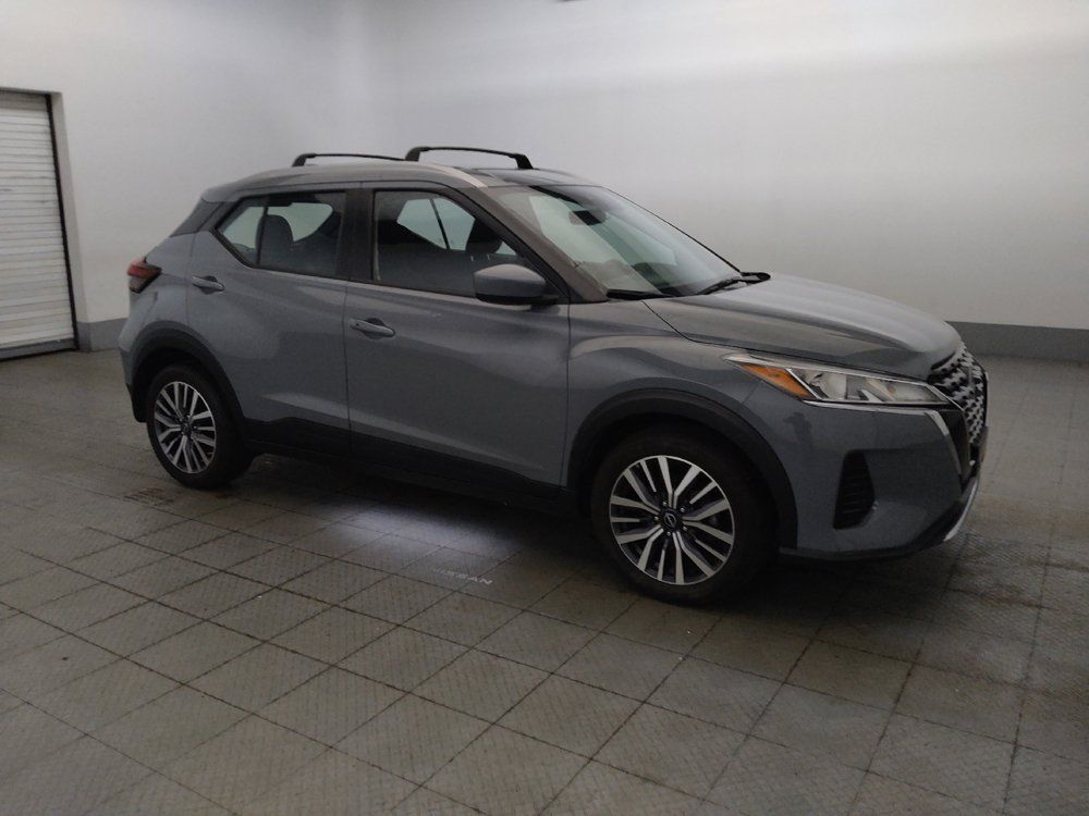 Used 2024 Nissan Kicks SV w/ Interior Electronics Package FWD image 11