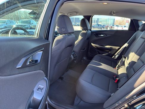 Used 2024 Chevrolet Malibu LT image 29
