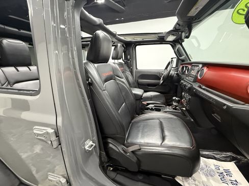 Used 2022 Jeep Wrangler Unlimited Rubicon w/ LED Lighting Group image 22