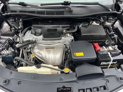 Used 2013 Toyota Camry LE image 34