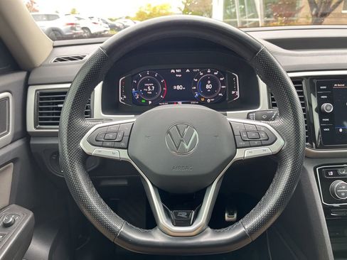 Used 2023 Volkswagen Atlas SEL R-Line image 15