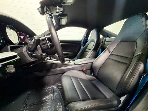 Certified 2024 Porsche 911 Carrera image 5