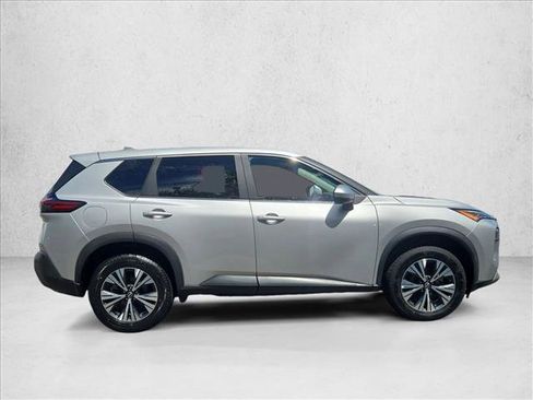 Used 2023 Nissan Rogue SV AWD/4WD image 4