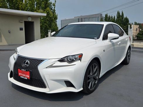 Used 2015 Lexus IS 250 w/ F-Sport Package RWD image 6