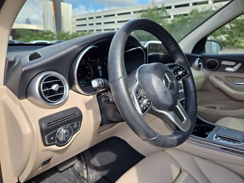 Certified 2020 Mercedes-Benz GLC 300 image 9