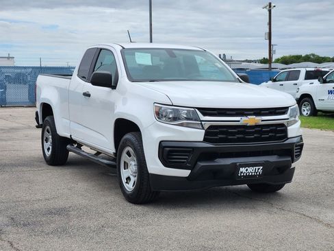 Certified 2022 Chevrolet Colorado W/T RWD image 3