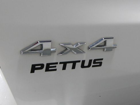 Used 2019 Jeep Grand Cherokee Overland AWD/4WD image 36