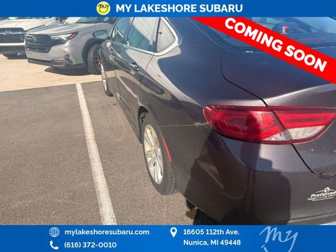 Used 2015 Chrysler 200 Limited w/ Comfort Group image 6