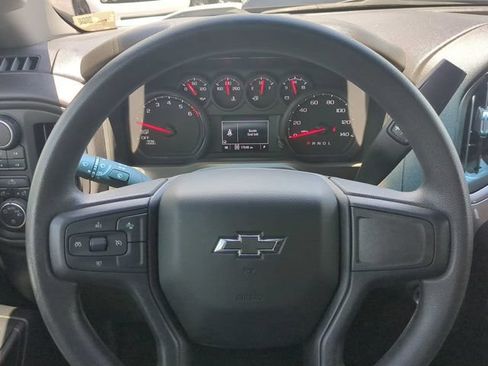Used 2025 Chevrolet Silverado 1500 Custom Trail Boss AWD/4WD image 29