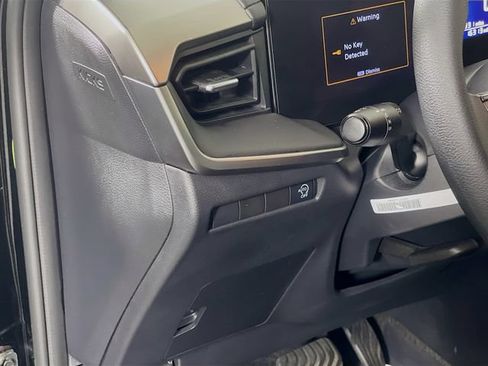 Used 2025 Nissan Kicks S FWD image 11
